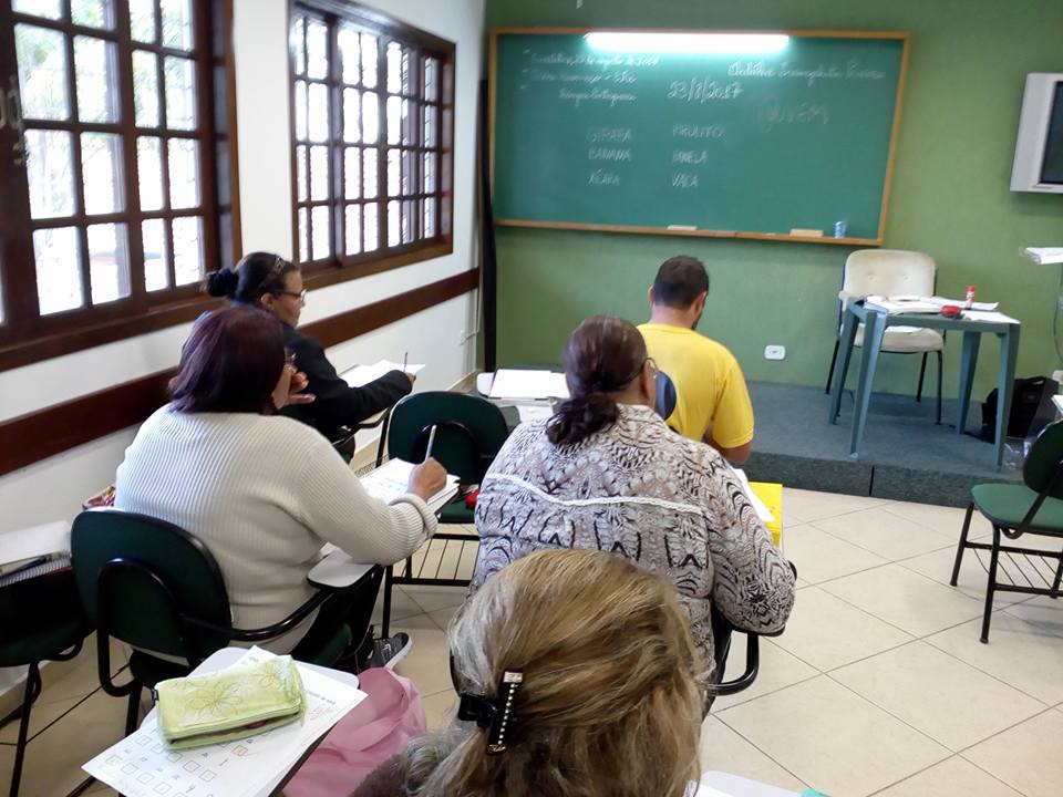 Igreja do Evangelho Quadrangular iniciam Educação de Jovens e Adultos.